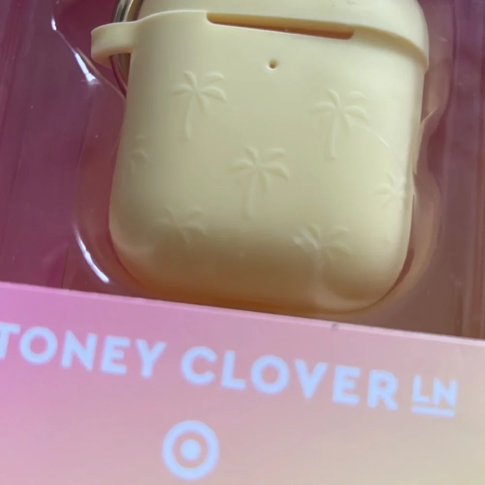 STONEY CLOVER LANE airpod case 💛🌴 stoney clover lane x target NWT